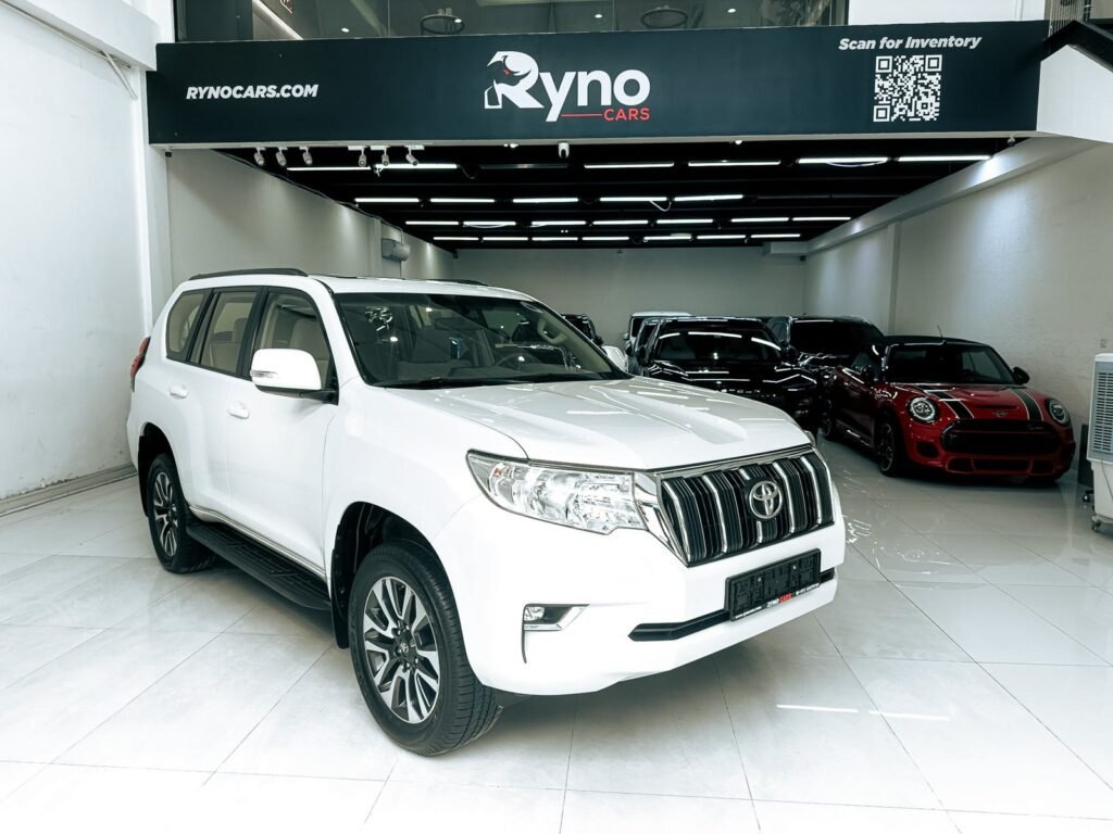 2022 Toyota Prado GXR 4.0L V6 — vehicle photo 1