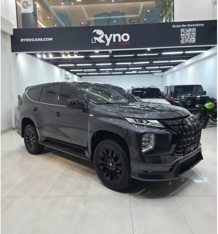 2022 Mitsubishi Montero Sport Signature Edition 3.0L V6 — vehicle photo 1